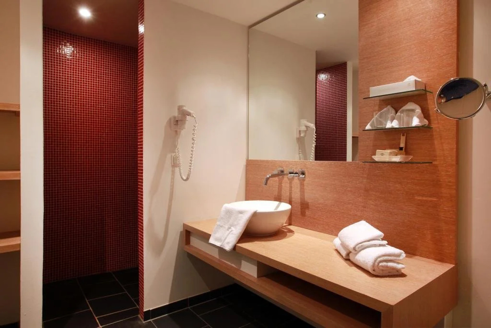 Das Schloss an der Eisenstrasse