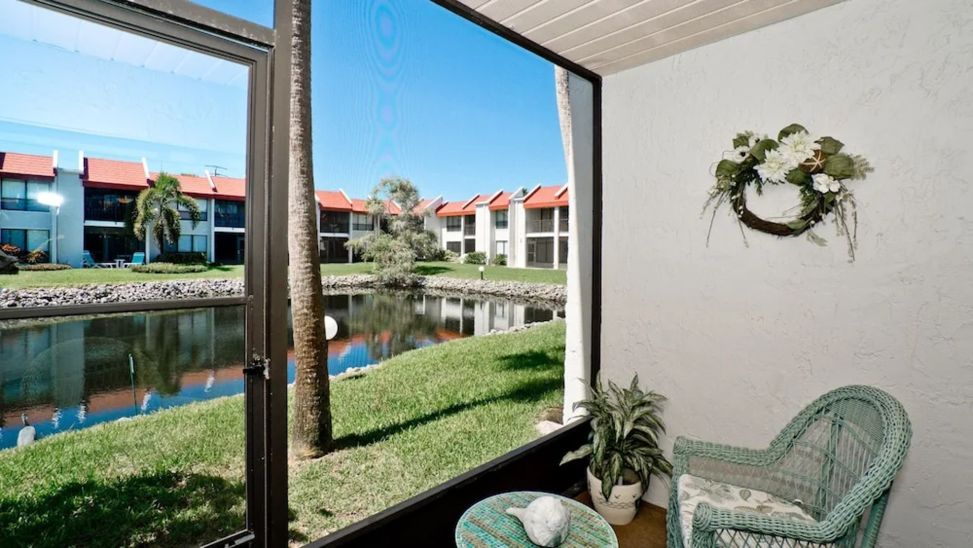 Runaway Bay Resort by BBG