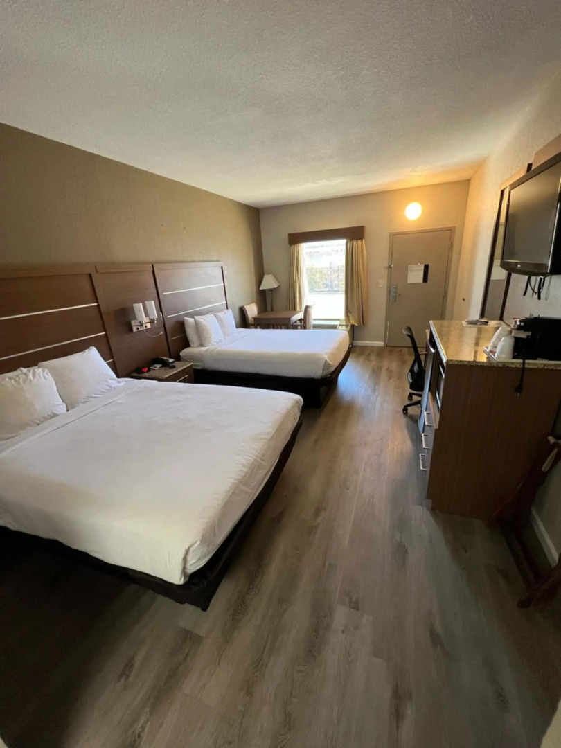 Quality Inn & Suites near Six Flags - Austell