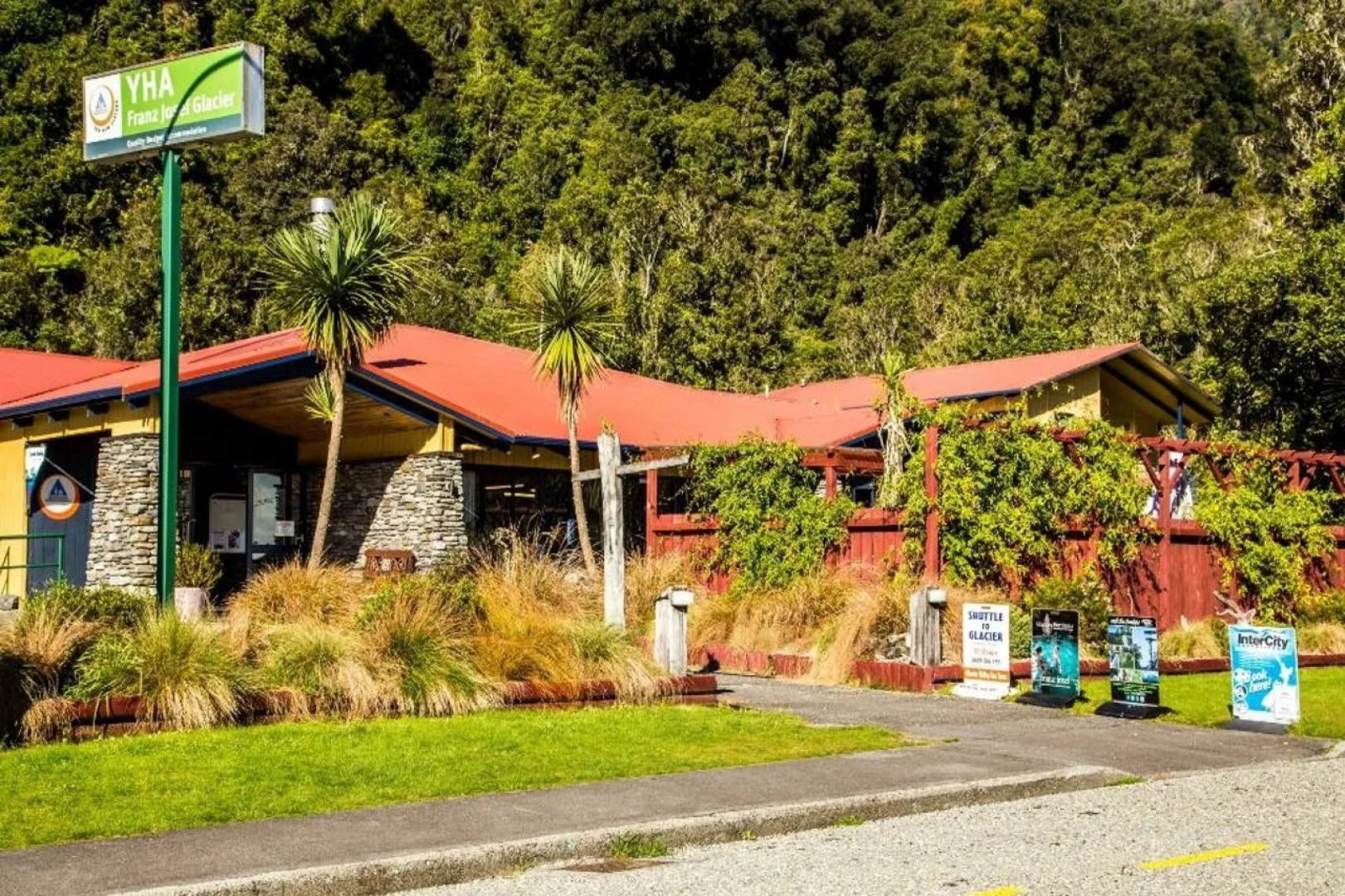 Haka House Franz Josef