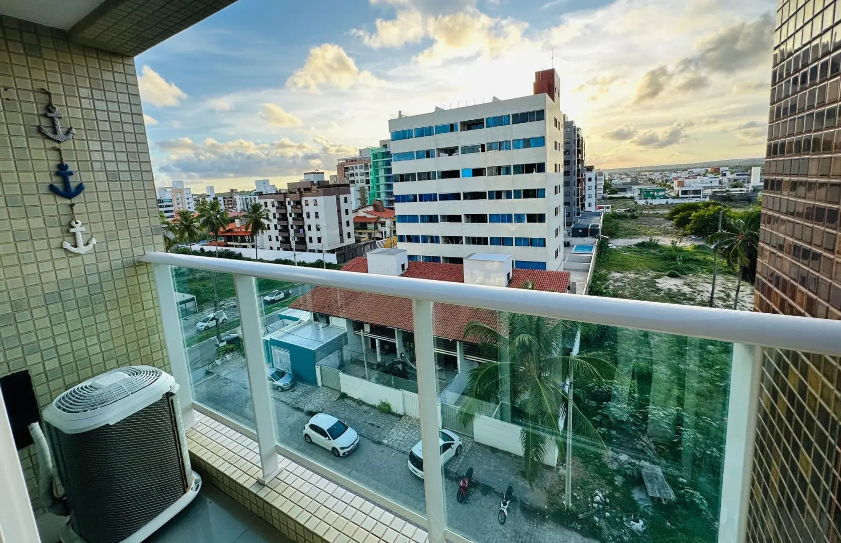 Mar Bello Plaza com TV 50p e Netflix