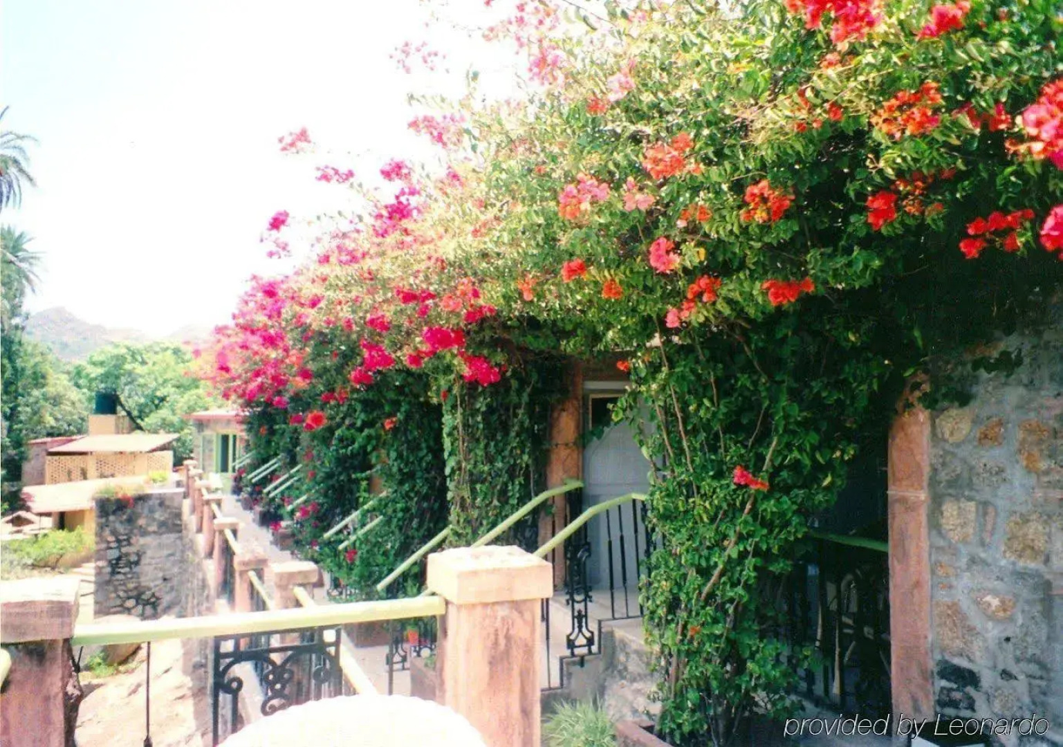 WelcomHeritage Connaught House