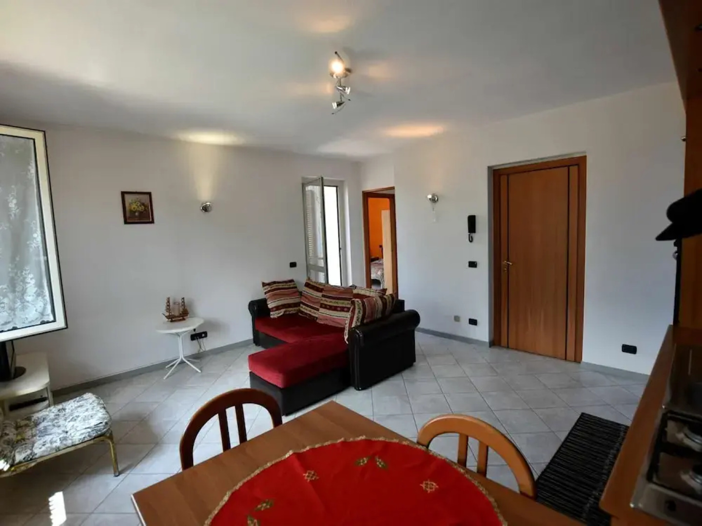 Belvilla by OYO Flat With Terrace Near the Lake