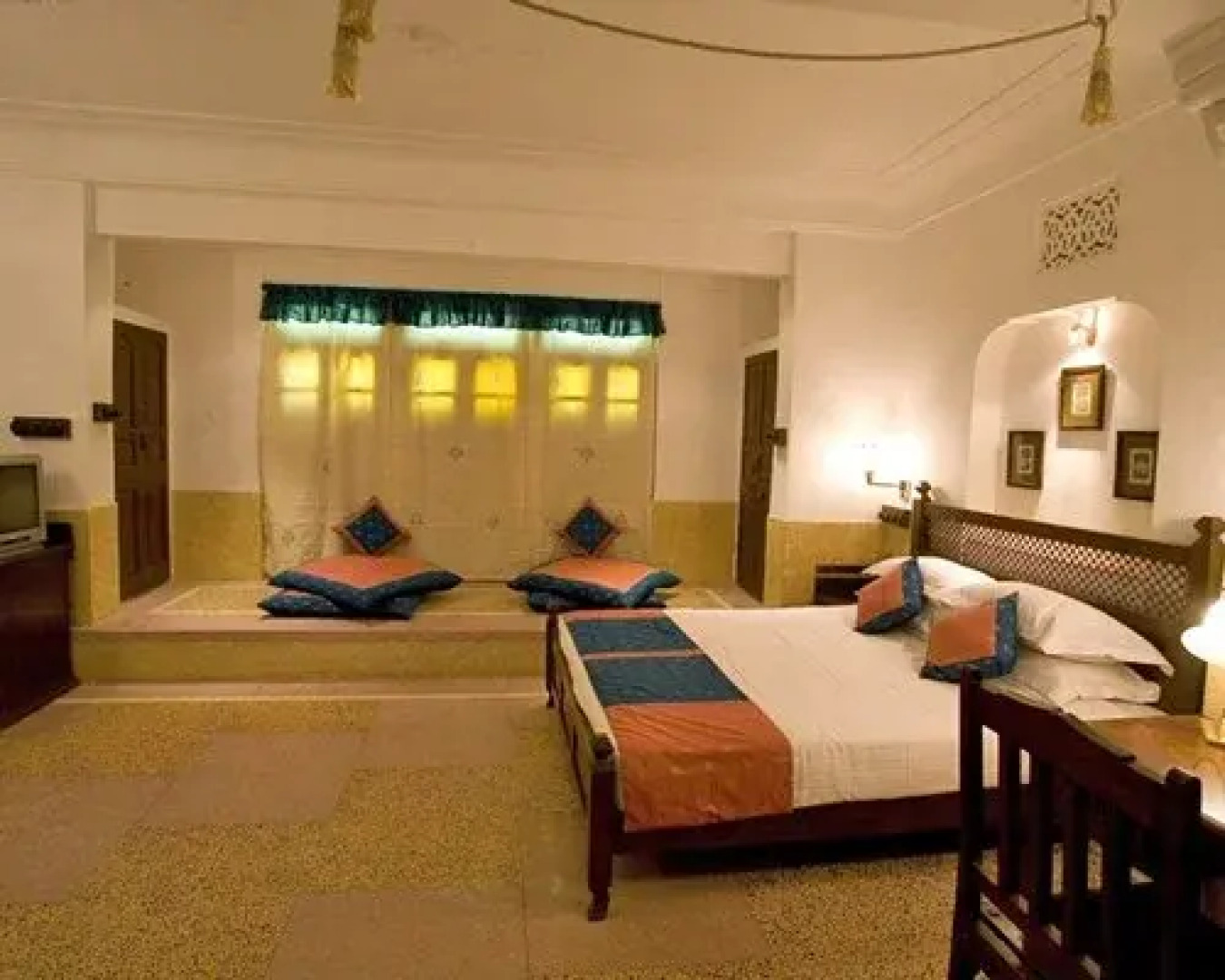 Hotel Karma Haveli