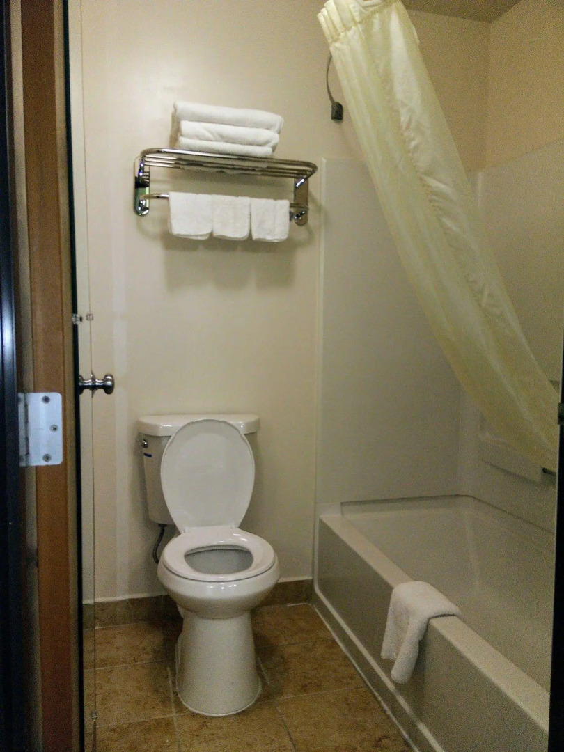 Super 8 by Wyndham Chisago City