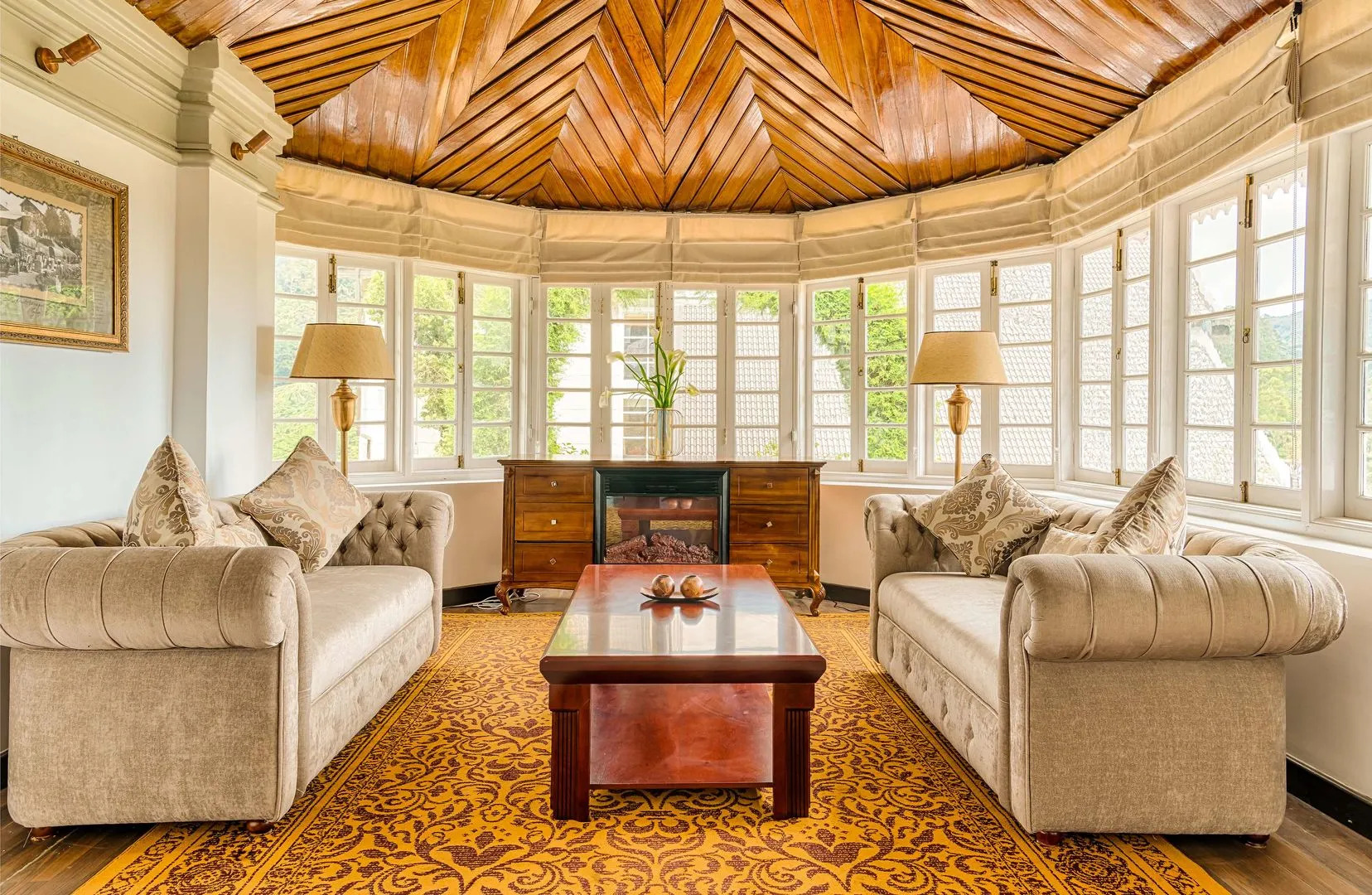 The Golden Ridge Hotel