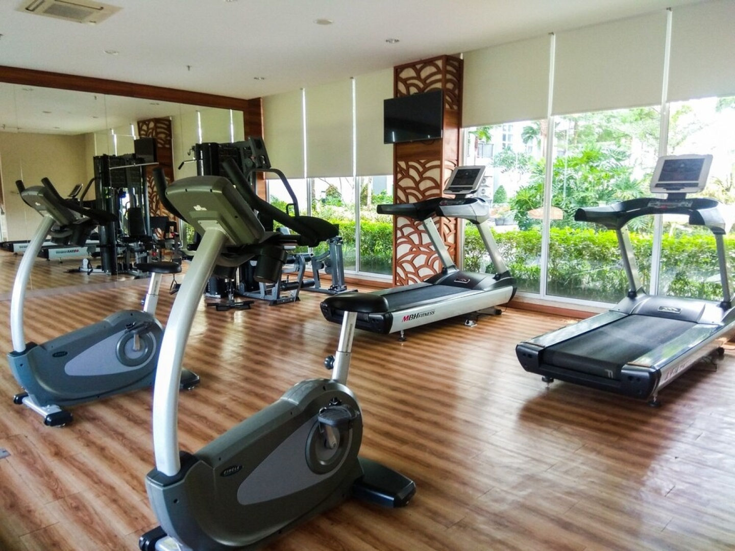 Luxury 2BR Saveria Apartment near AEON Mall