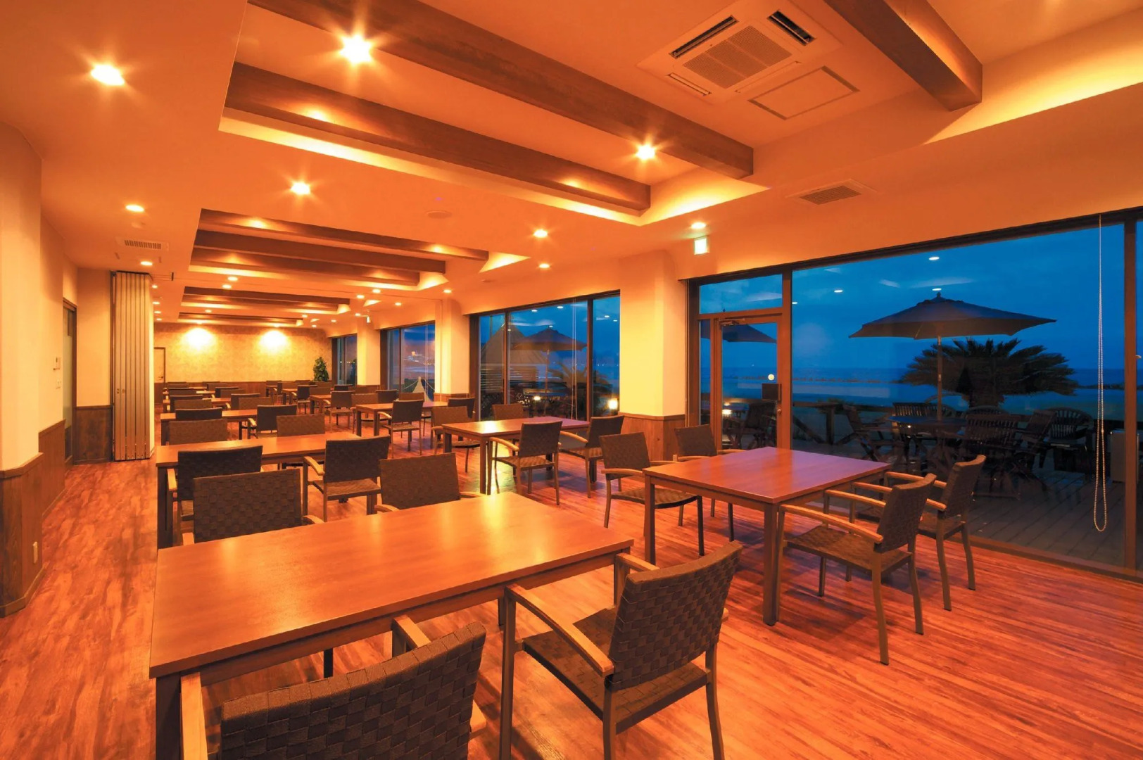 Kamogawa Universe Hotel