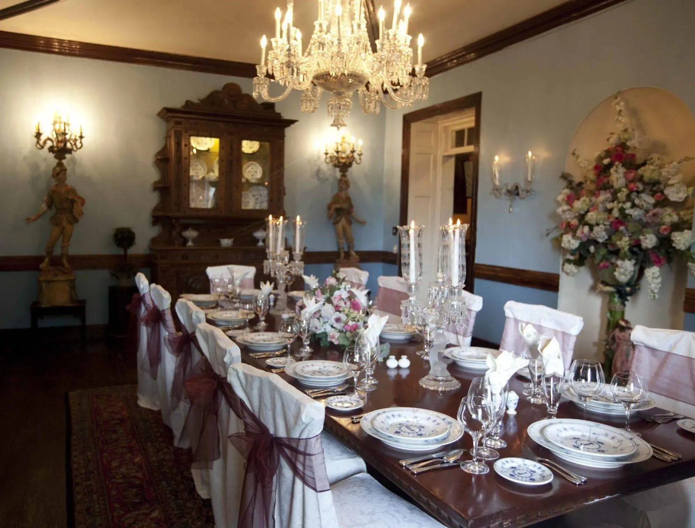 Graycliff Hotel And Restaurant