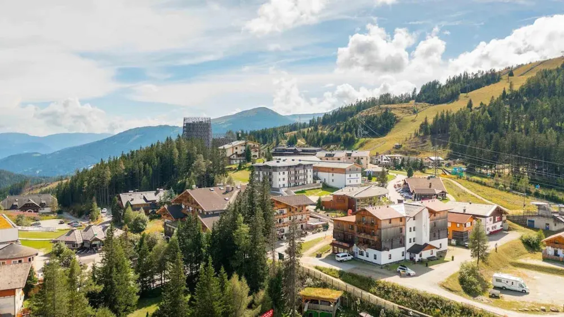 Spacious Apartment With Terrace for 8 Guests
