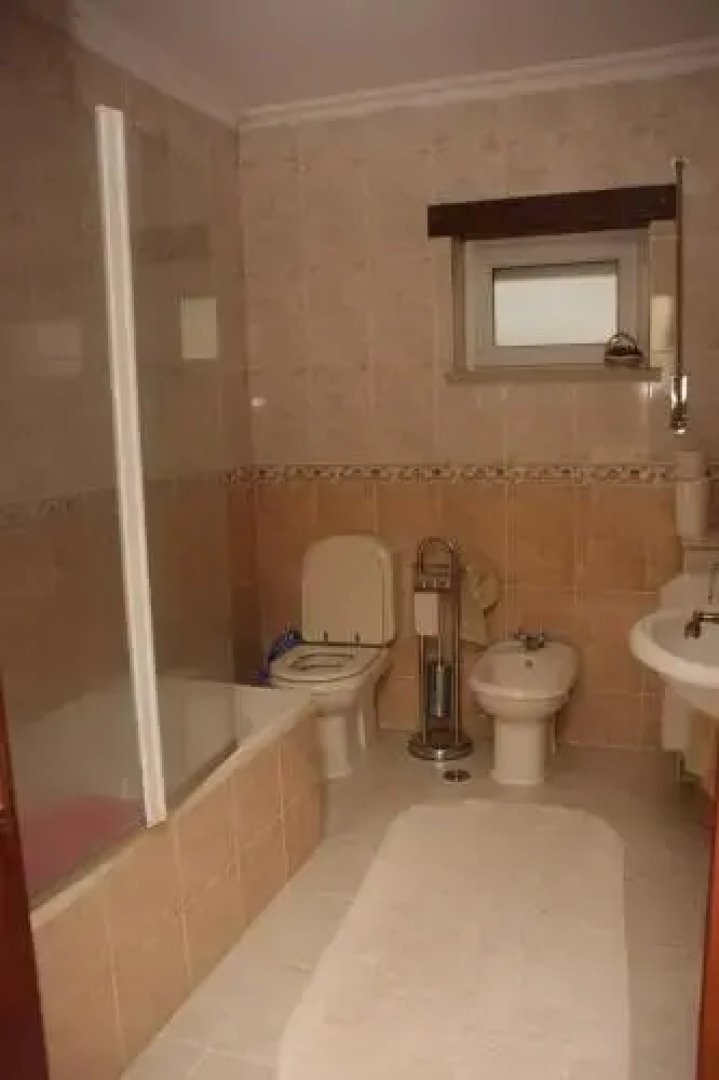 Quartos em vivenda serra da Estrela