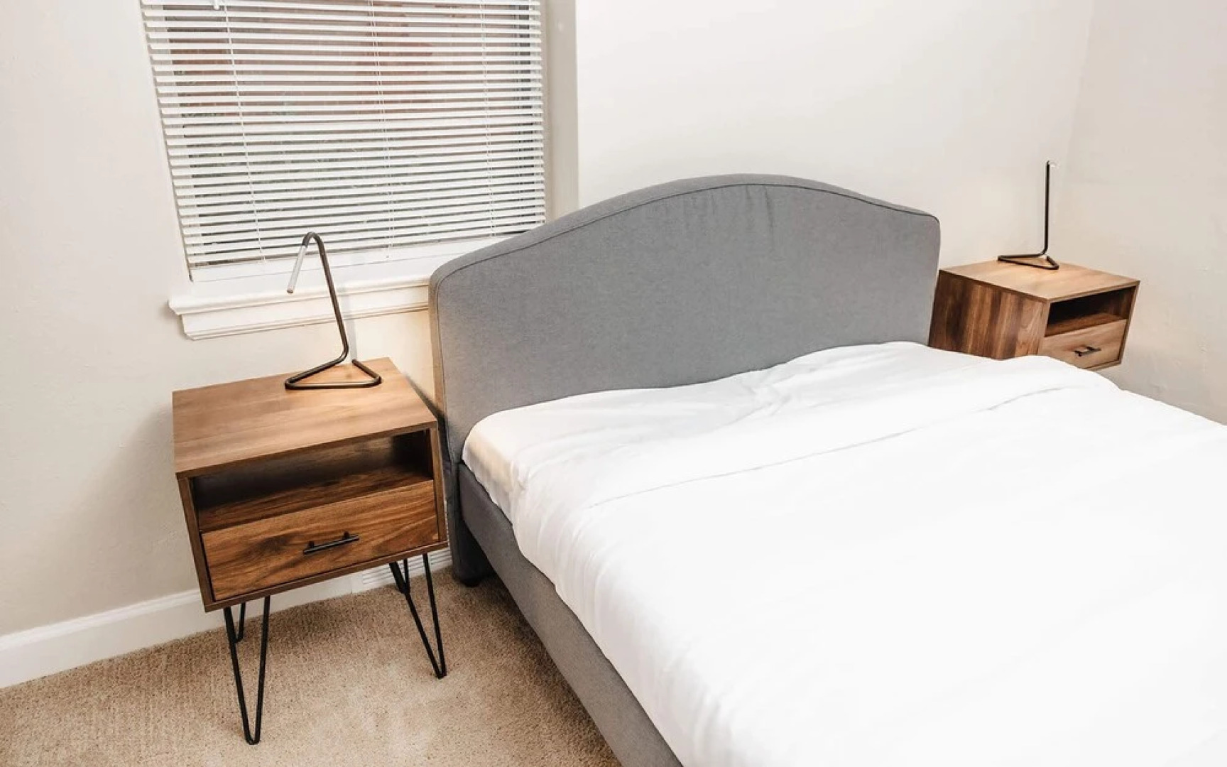 Comfortable 1BR APT With a 24-hour Fitness Center