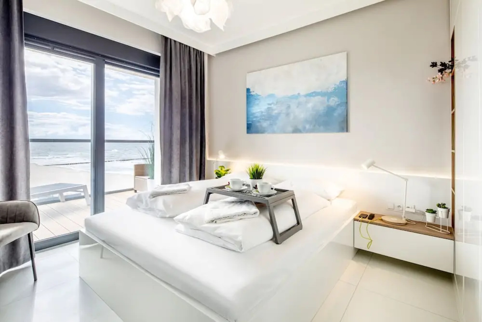 Gardenia Seaside 2 Apartments by Renters