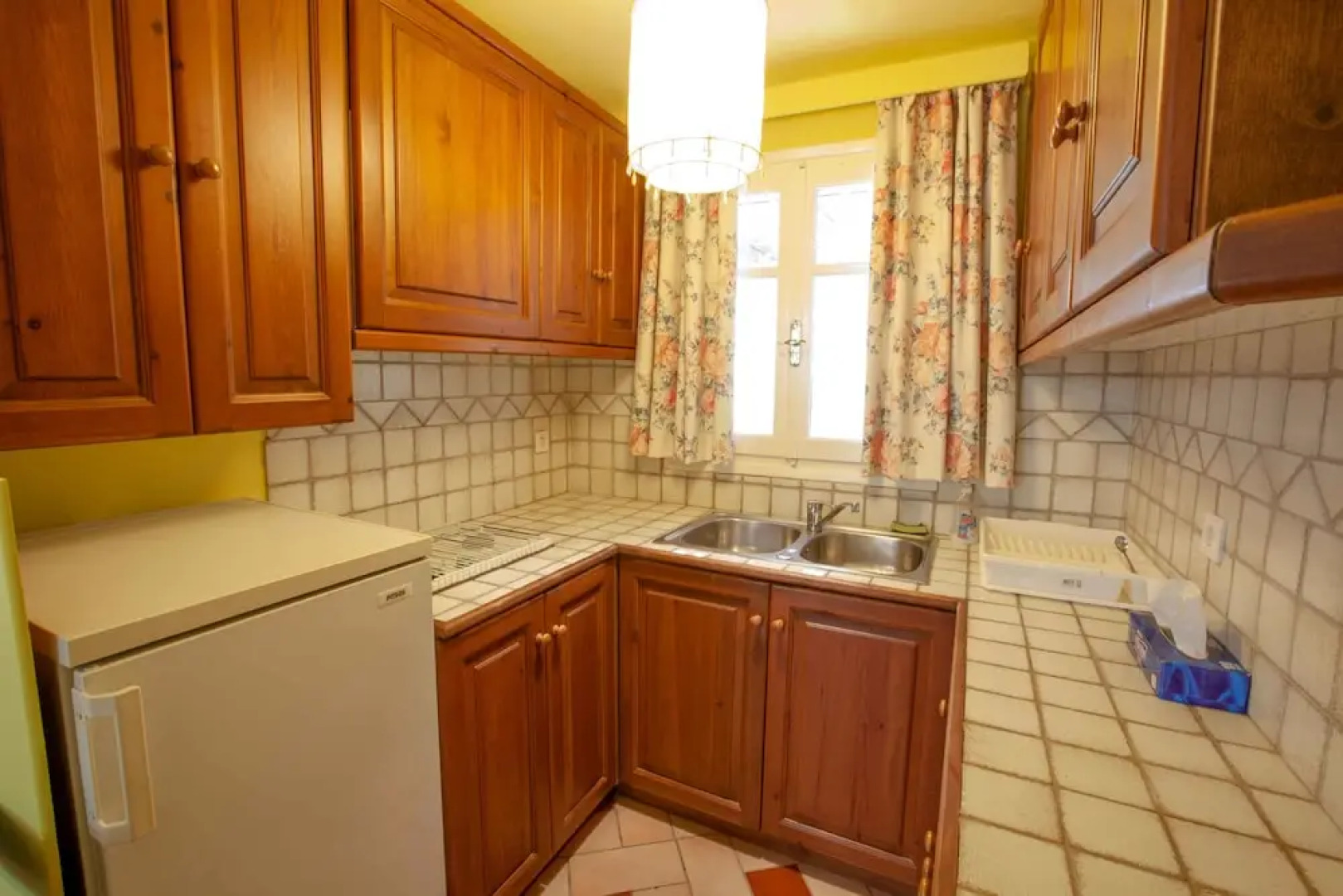 Beautiful mini eco farmhouse