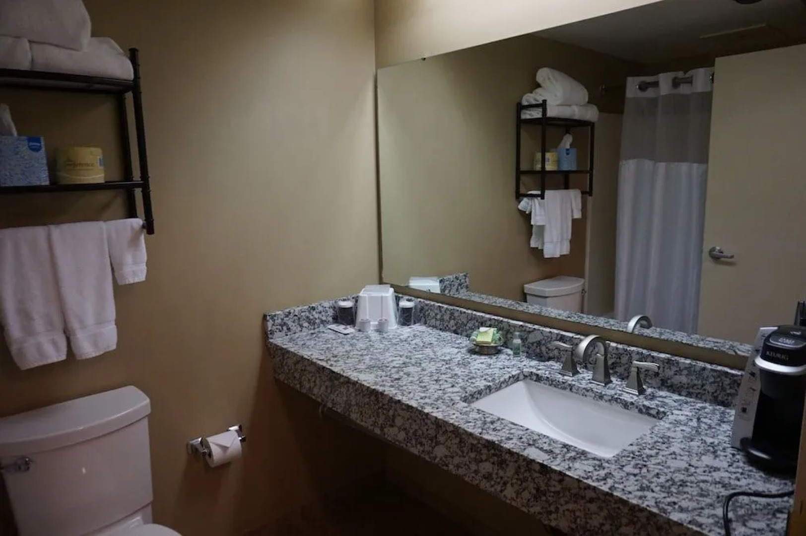 Findlay Inn and Conference Center