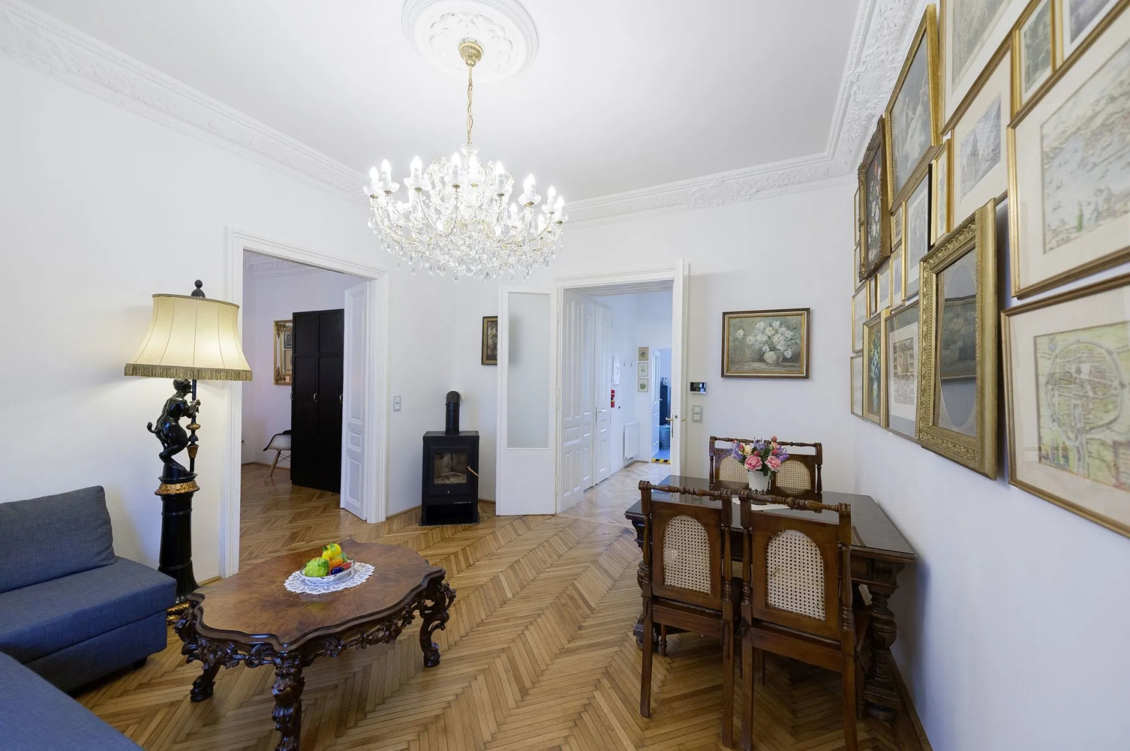 7th Heaven Vienna Center Apartments