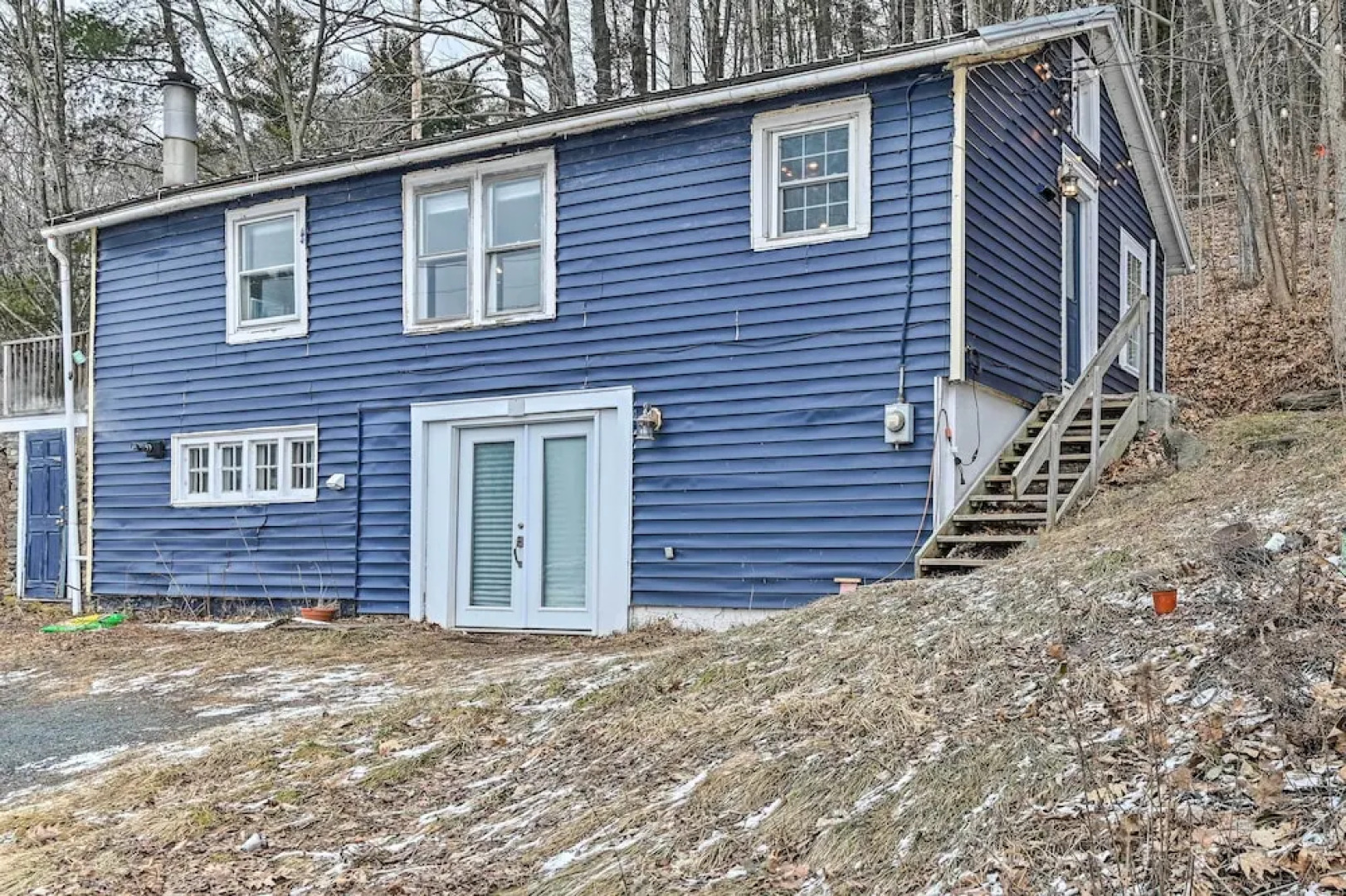 Chic Prattsville Studio w/ Private Hot Tub!