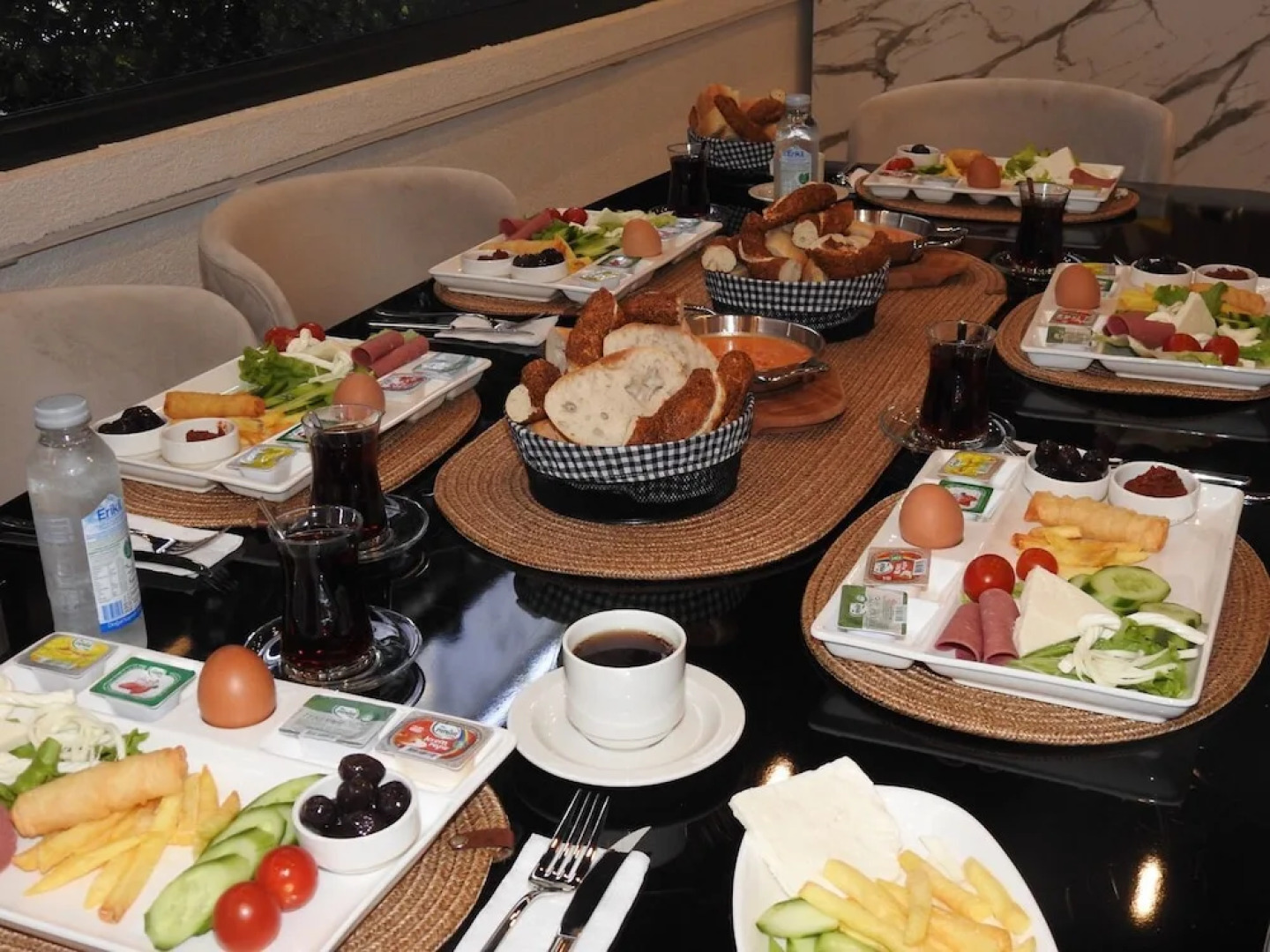 the rooms boutique hotel