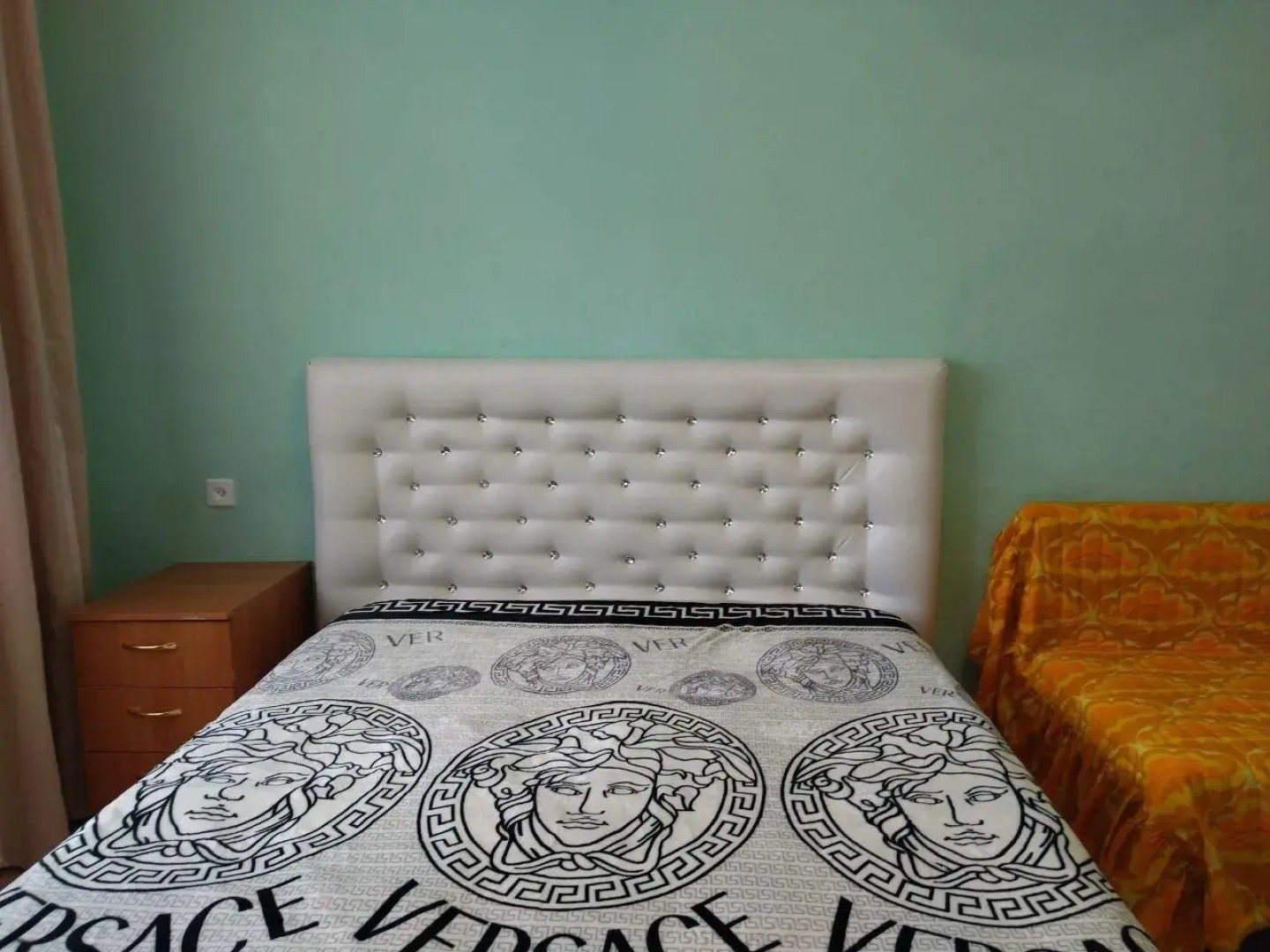 Апартаменты Домашний очаг на улице Лазурная д. 35