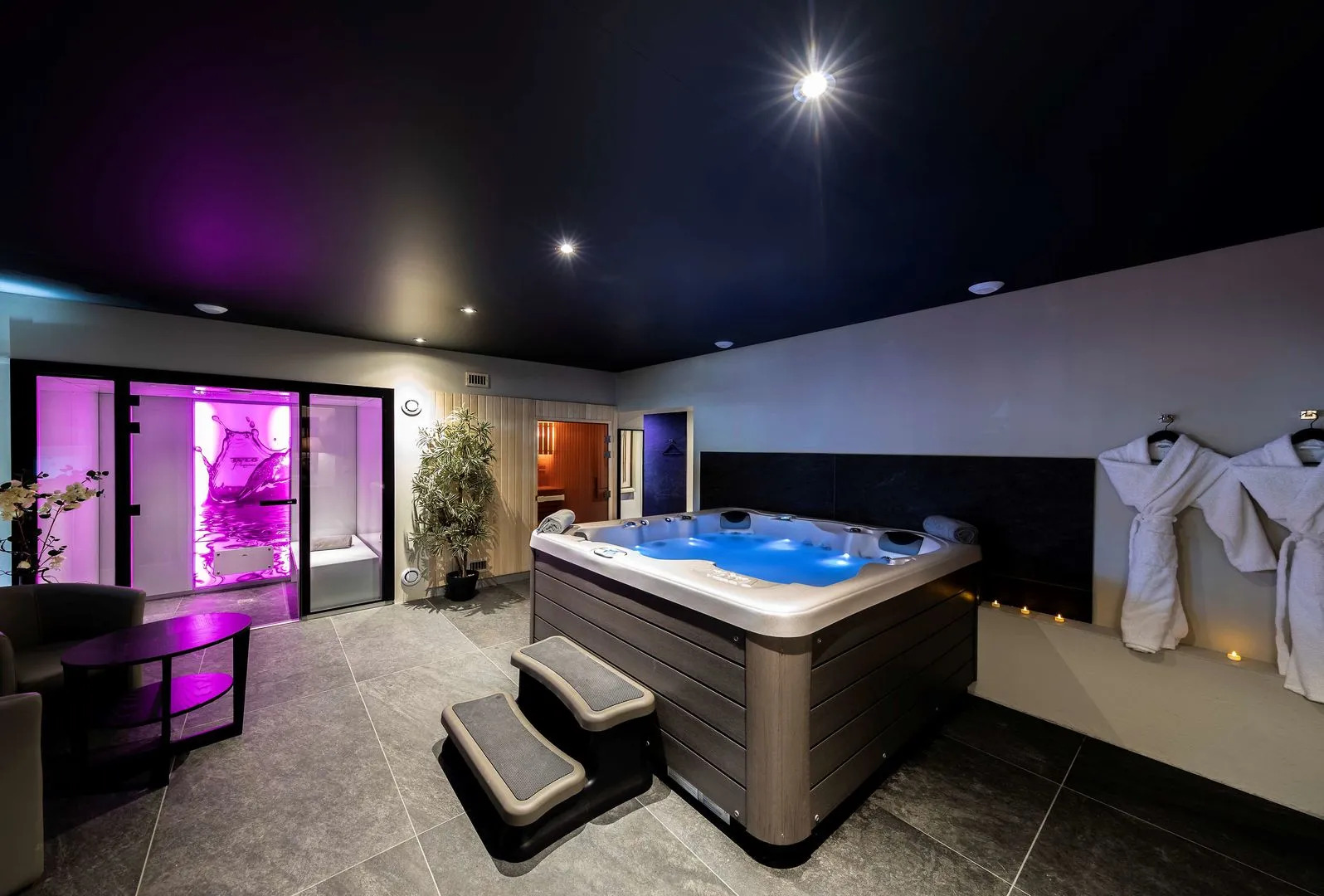 Hôtel de L'Abbaye Le Tronchet - Handwritten Collection