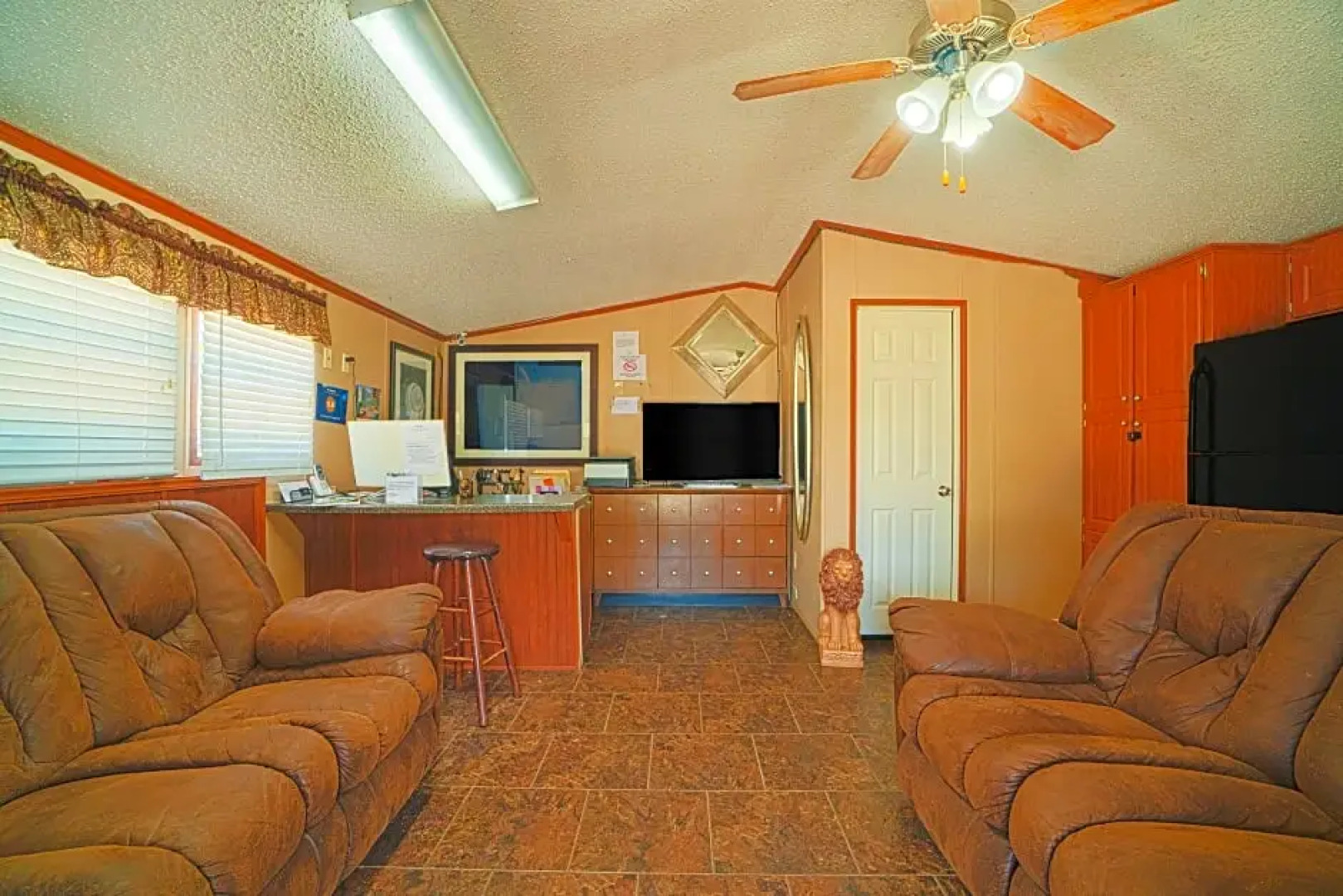 Grand Eagle Ford Lodge & Rv Park By Oyo