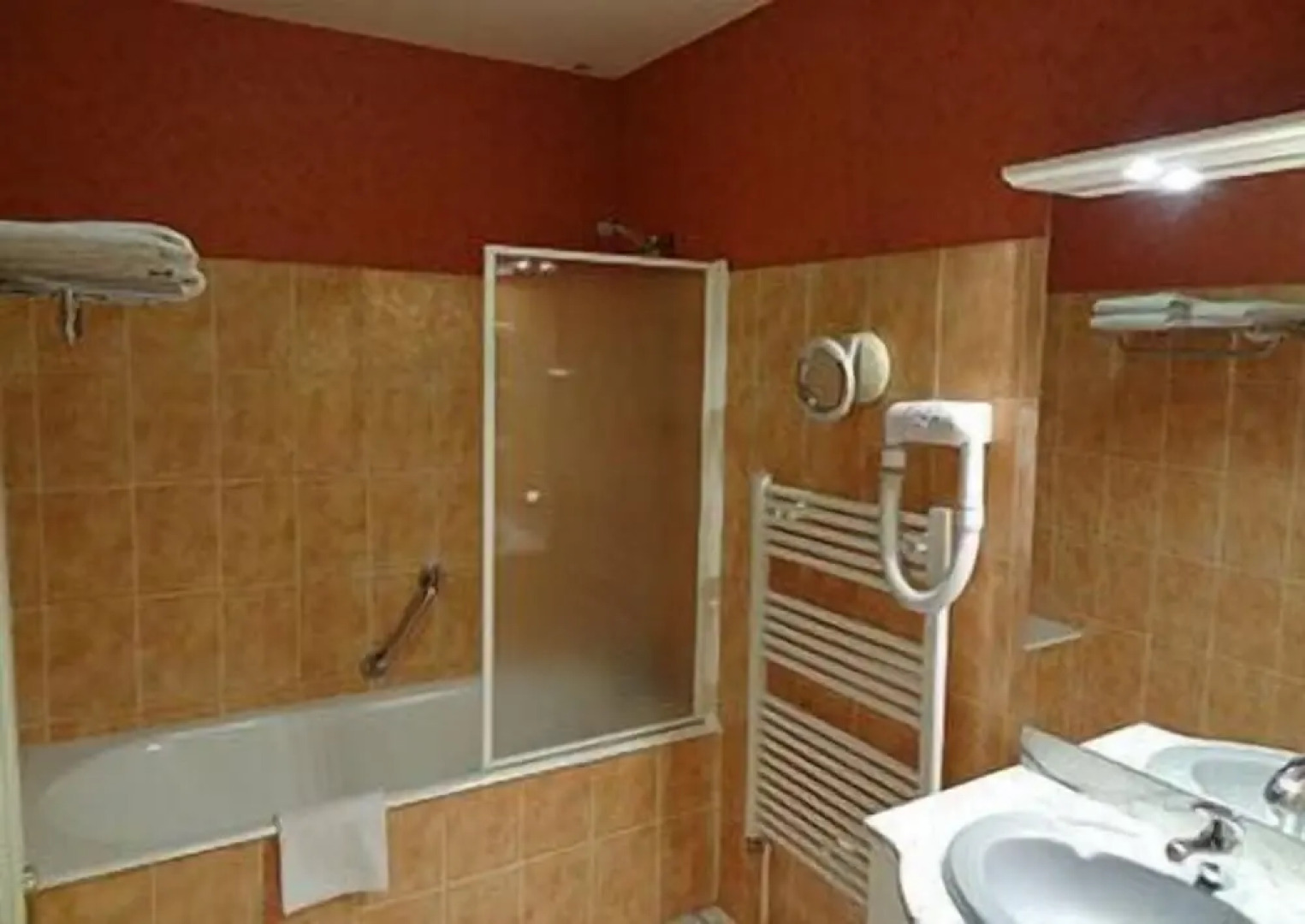 Hotel Du Centre Bien Être