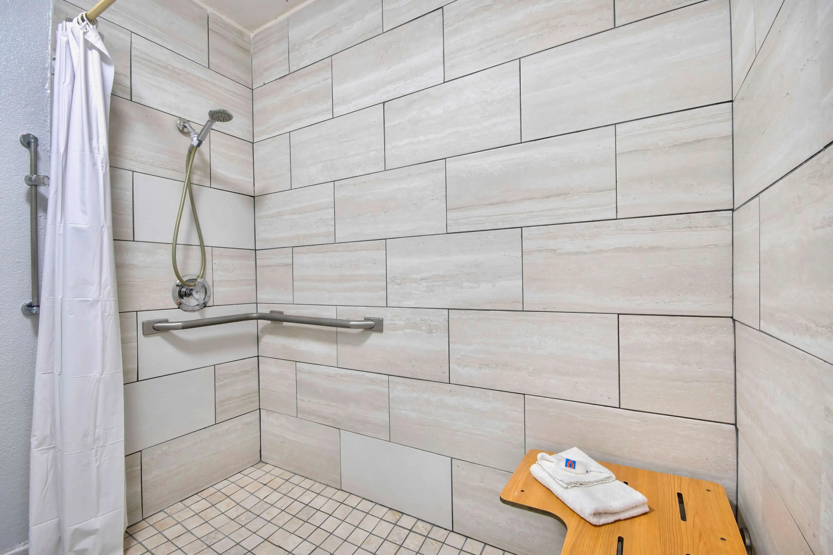 Motel 6 Russellville, AR