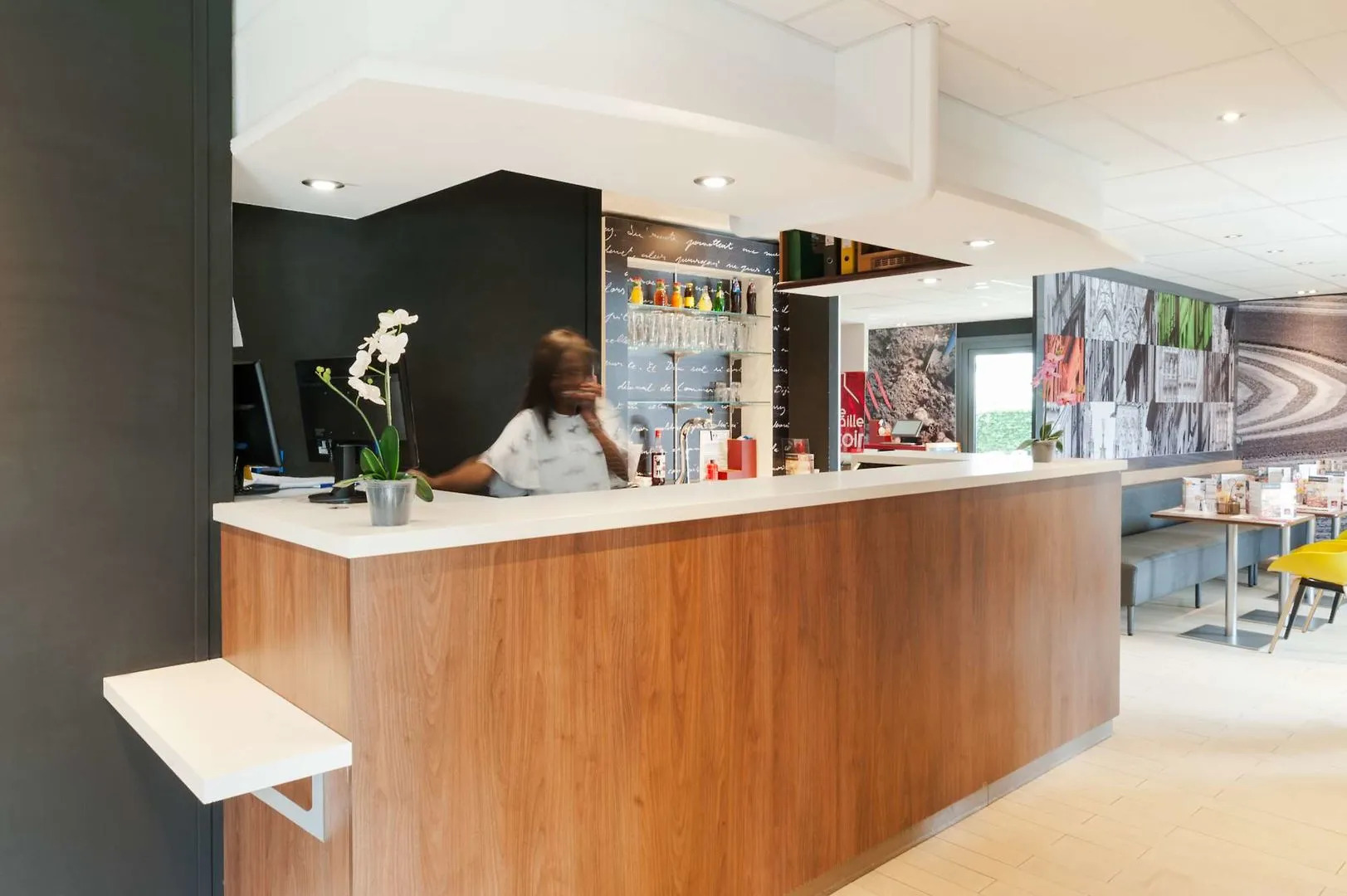 Hotel Rouen Sud - Oissel Rond Point des Vaches