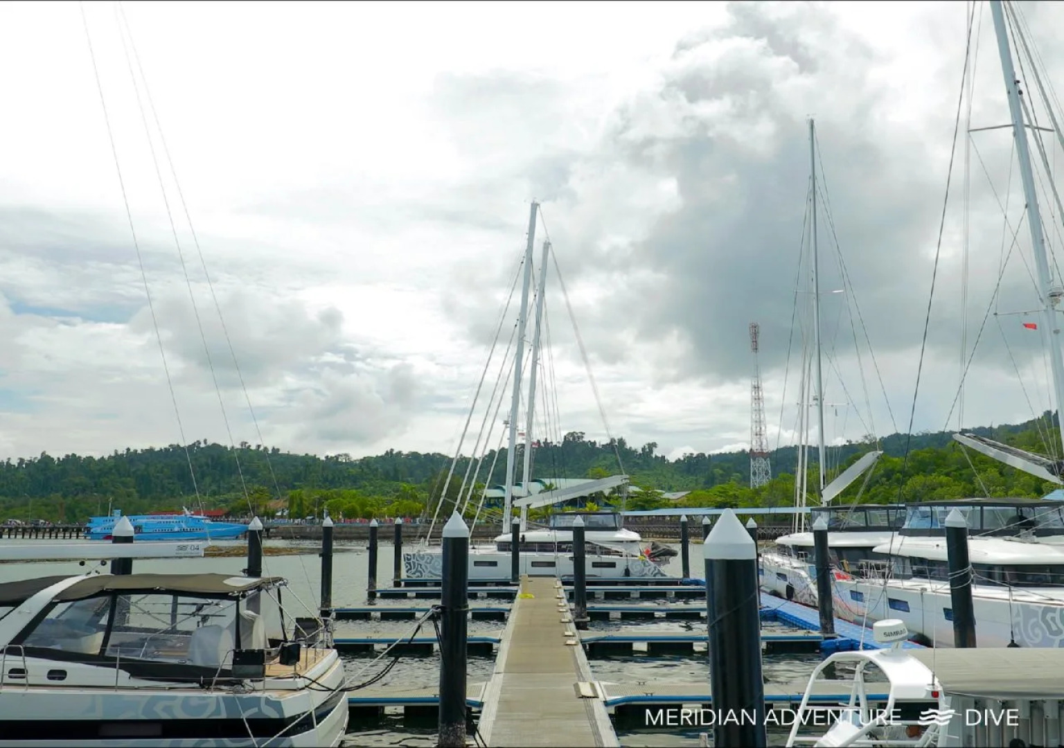 Meridian Adventure Marina Club & Resort