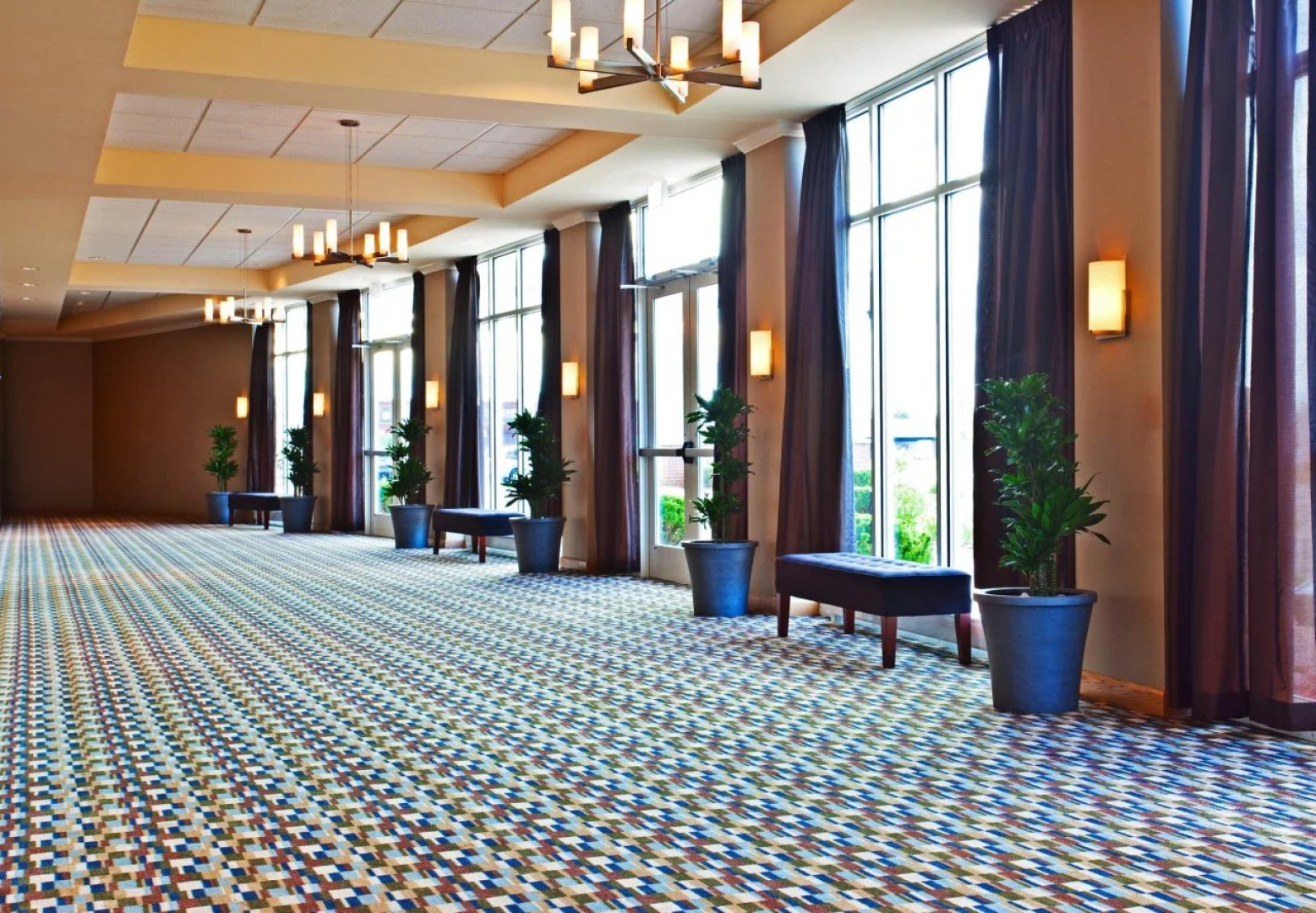 DoubleTree by Hilton Chicago Midway Airport