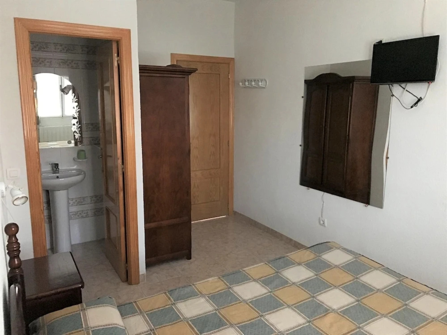 Alojamiento Bar Rte Cuatro Caminos