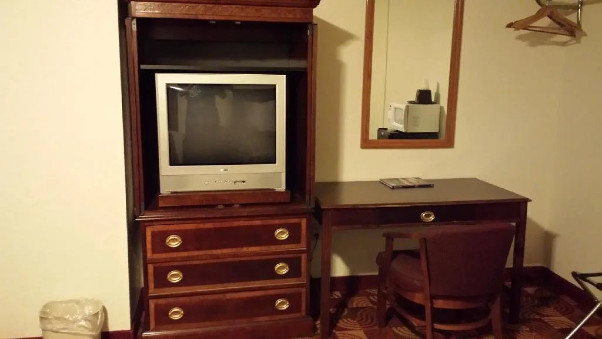 Red Carpet Inn & Suites New Cumberland