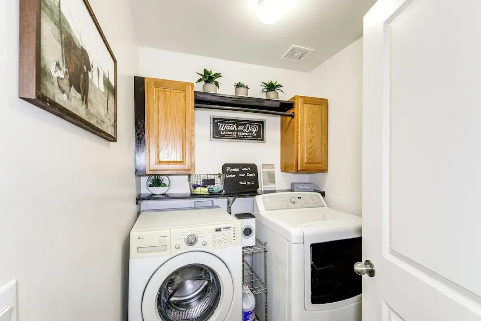 Welcoming Bullhead City Home w/ Pool & Game Room!