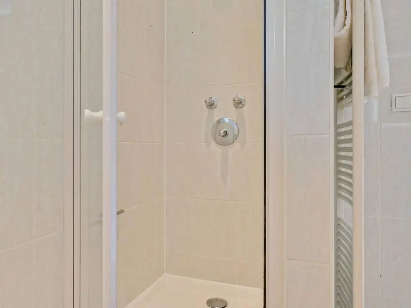 Amazing Holiday Home in Kamperland With Sauna