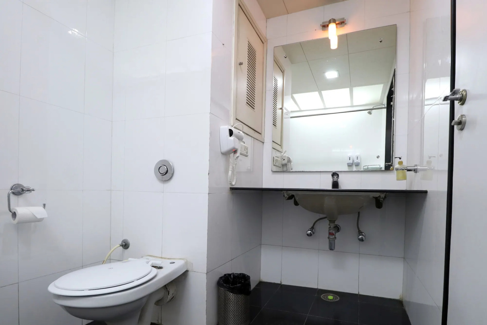 Отель Aurangabad Gymkhana Club