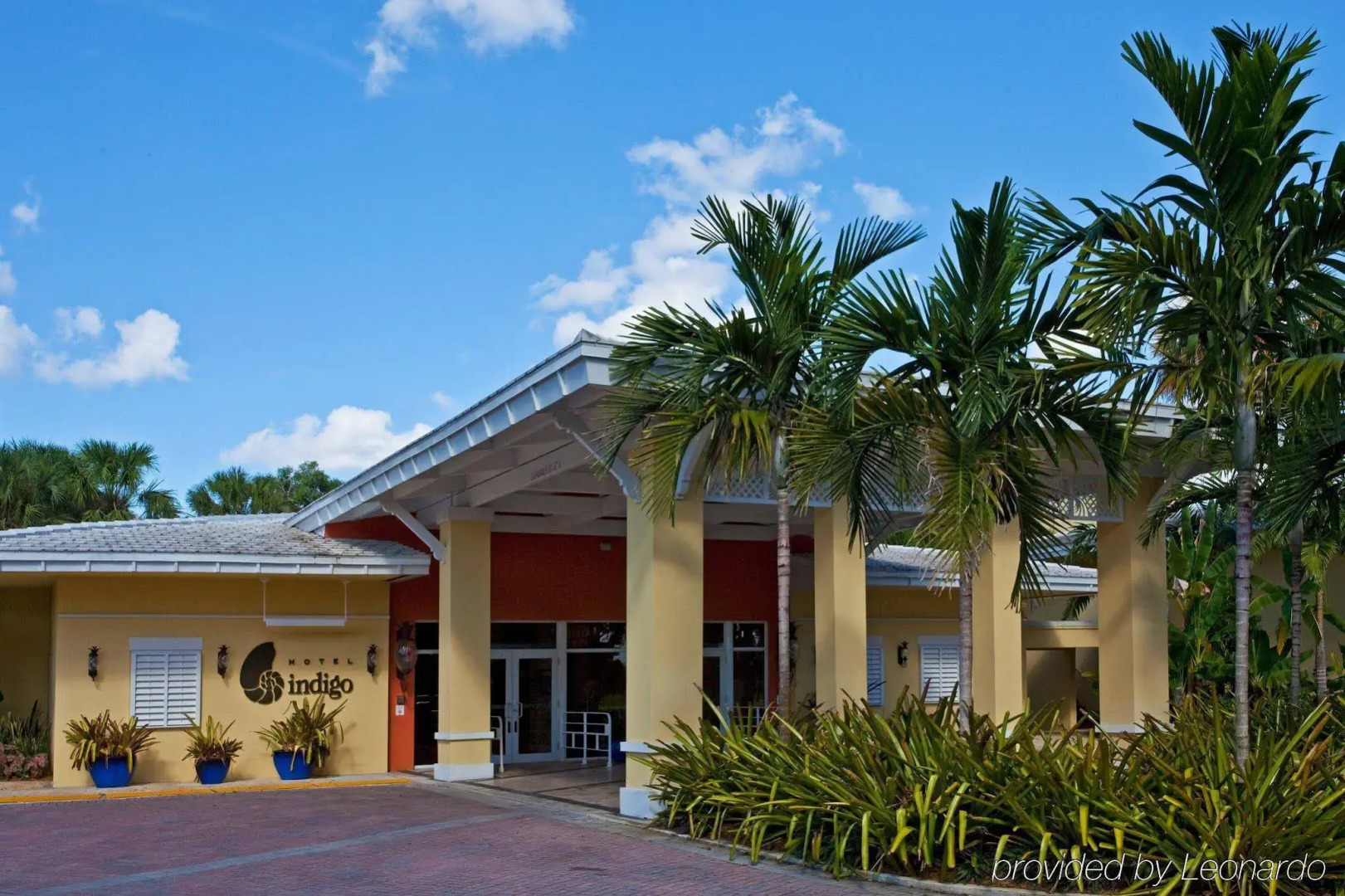 Hotel Indigo Miami Lakes