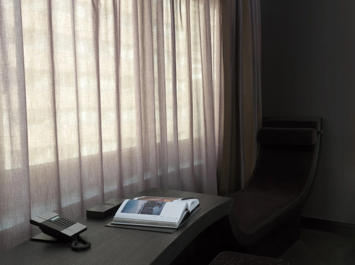 Roomers Frankfurt Central, Autograph Collection