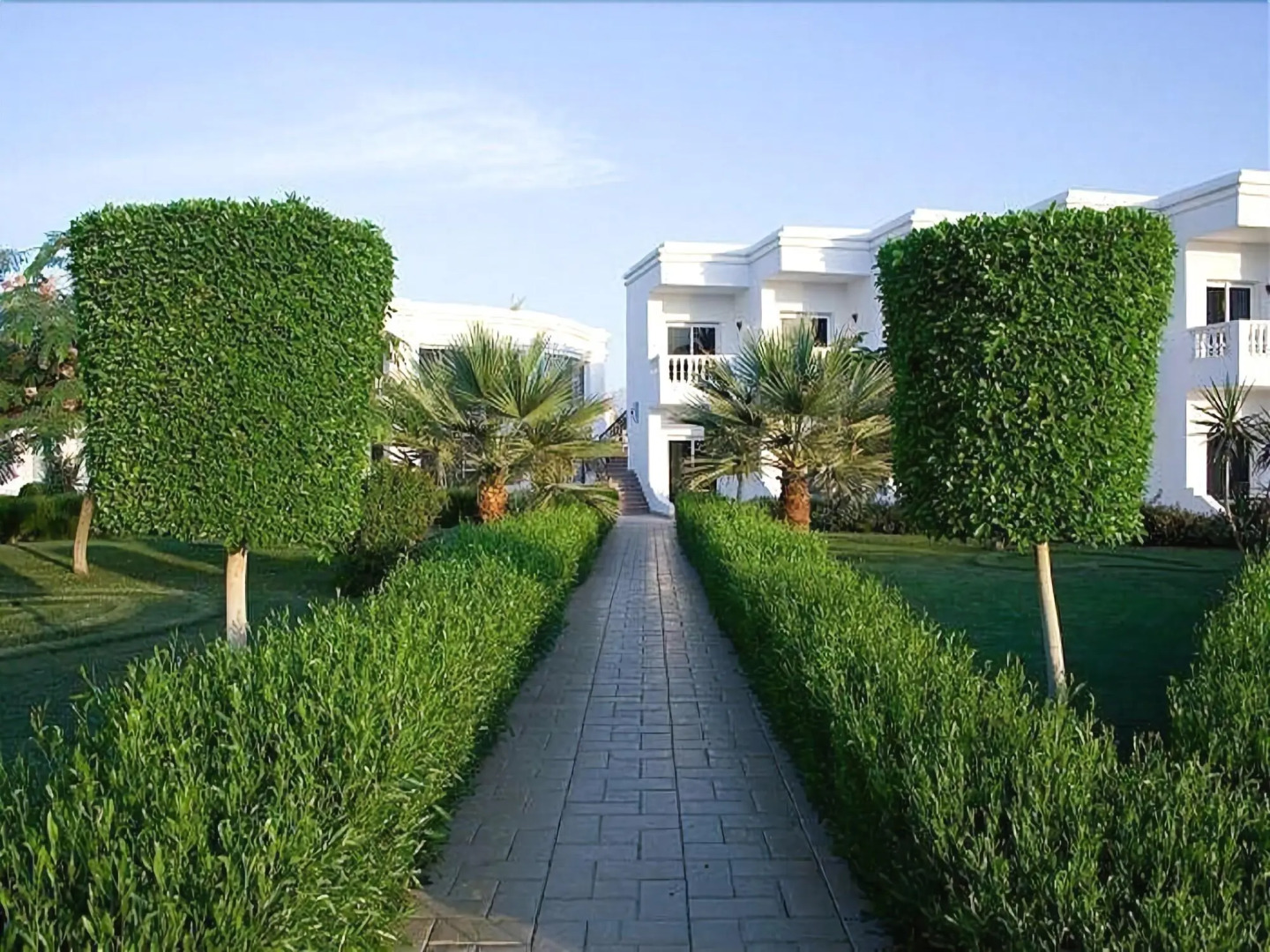 Royal Paradise Beach Resort