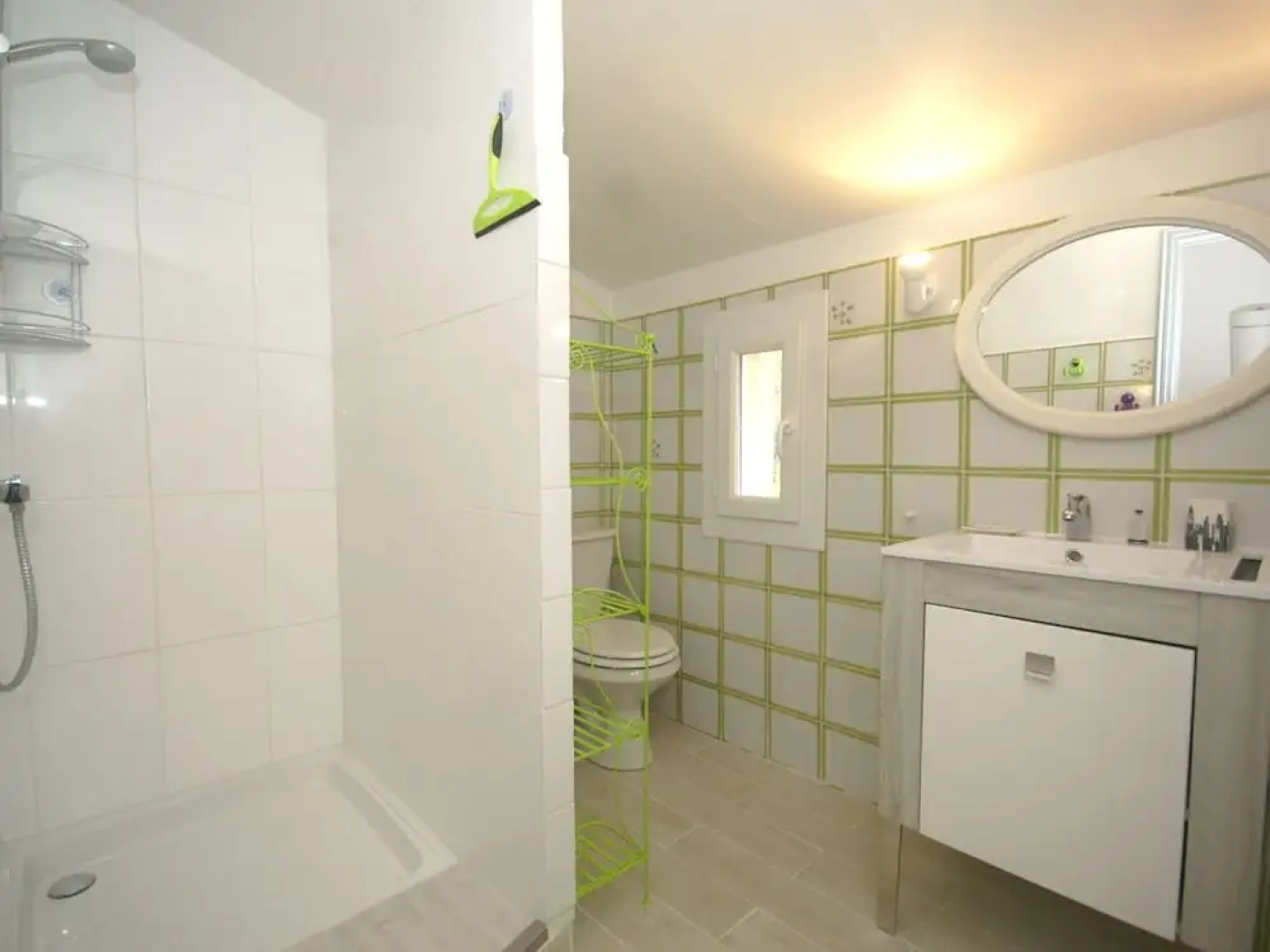 Majestic Villa in Mouans-Sartoux with Swimming Pool