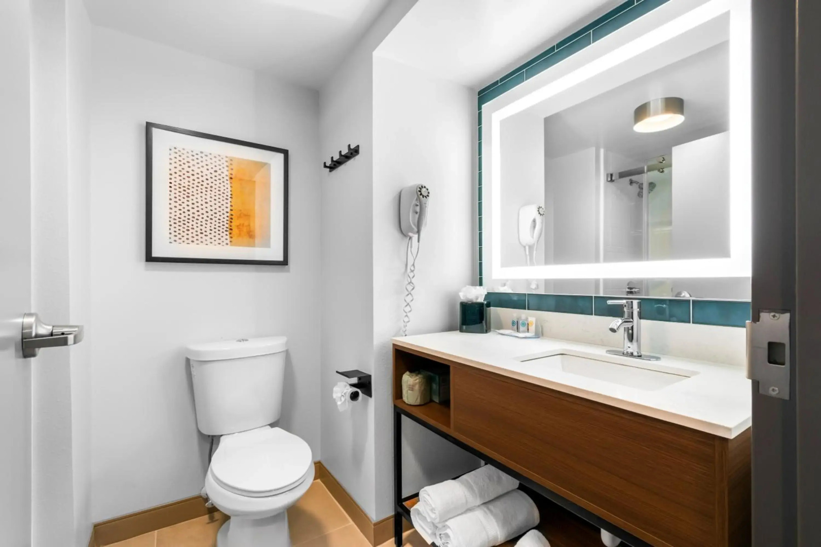 Comfort Inn & Suites York North