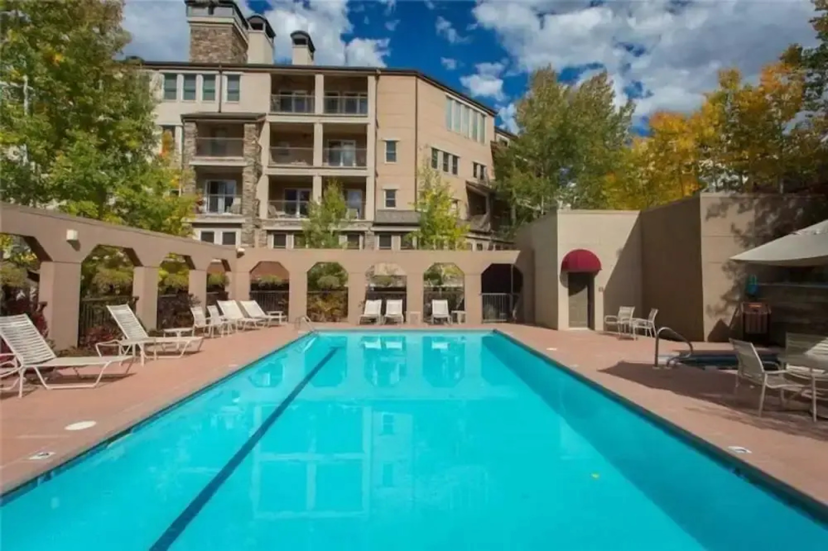 Snowmass Village 2 Bedroom Ski-In, Ski-Out Condo on Fanny Hill