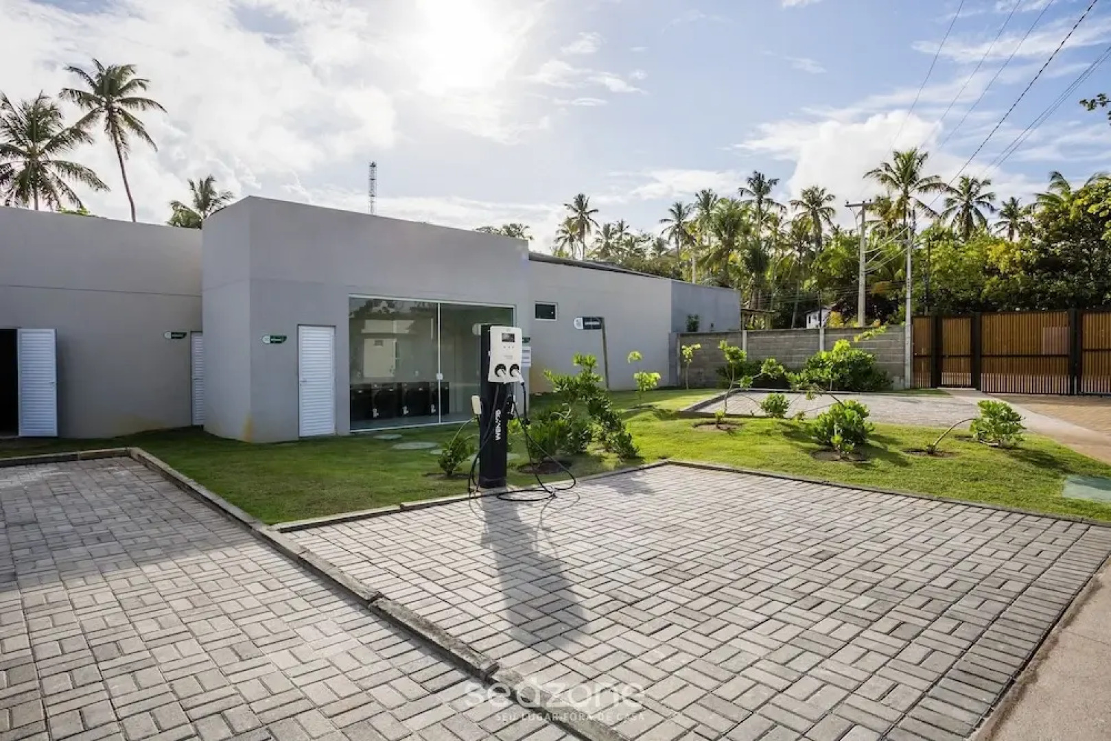 NLU - Full-featured Condominium at Marceneiro Beach