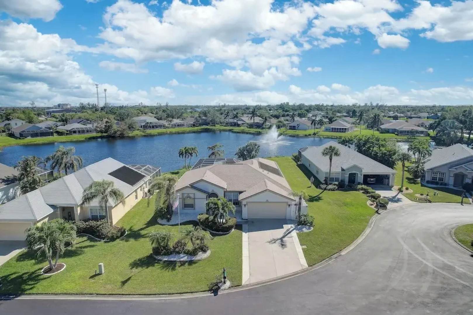 Sunny Fort Myers Home w/ Heated Pool!