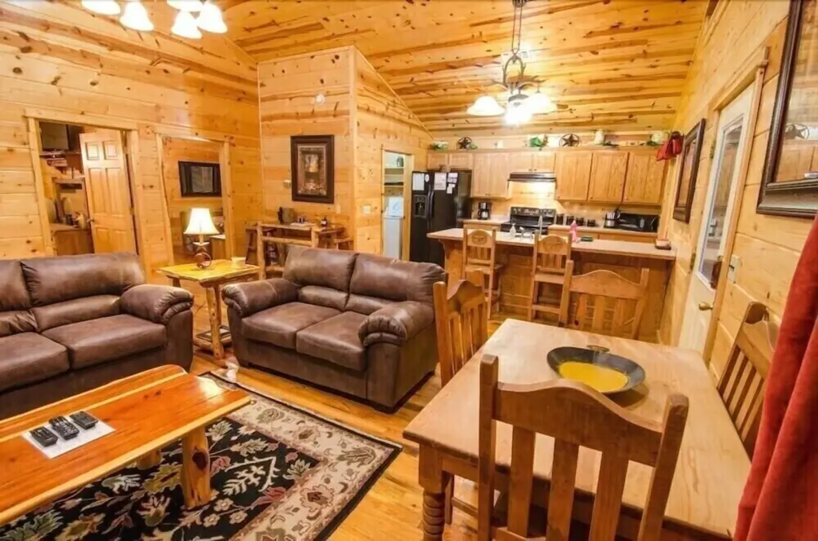 4R Escape Lodge - 2 Br Cabin