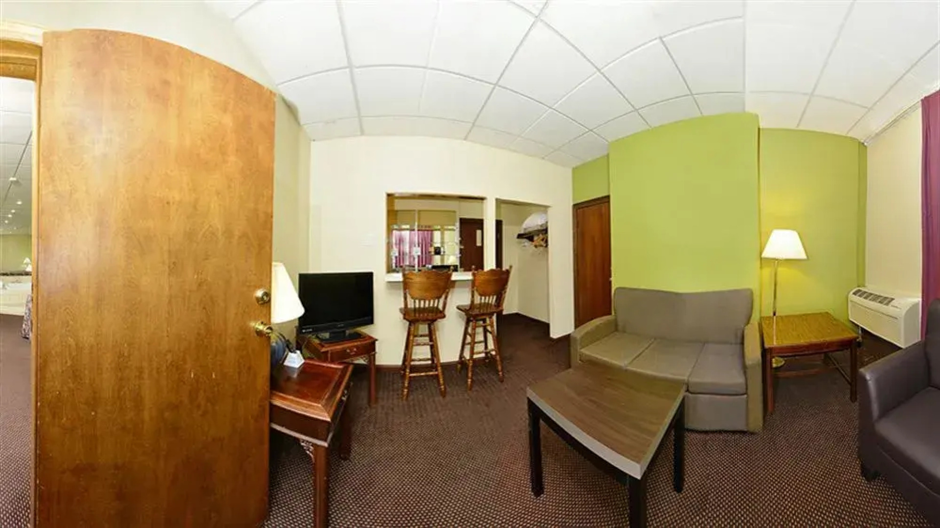 Days Inn by Wyndham Oil City Conference Center