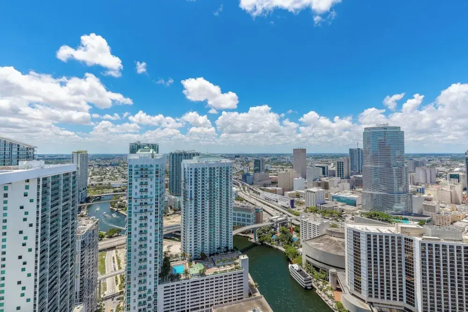 Residences At Icon Brickell By Miami Vacation Rentals
