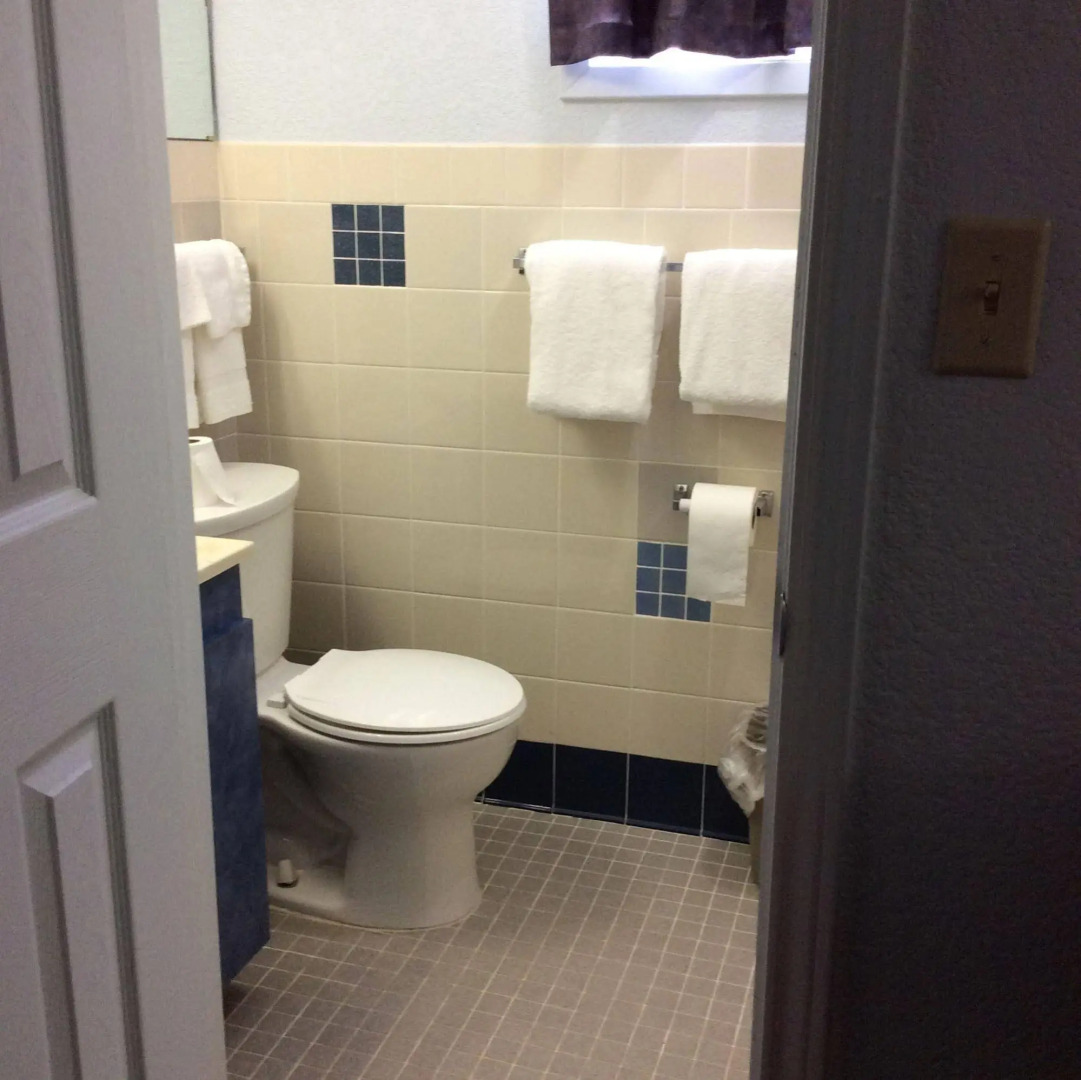 Regency Inn Comanche