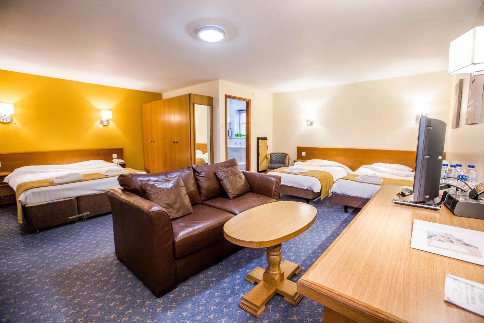 Tollgate Hotel & Leisure