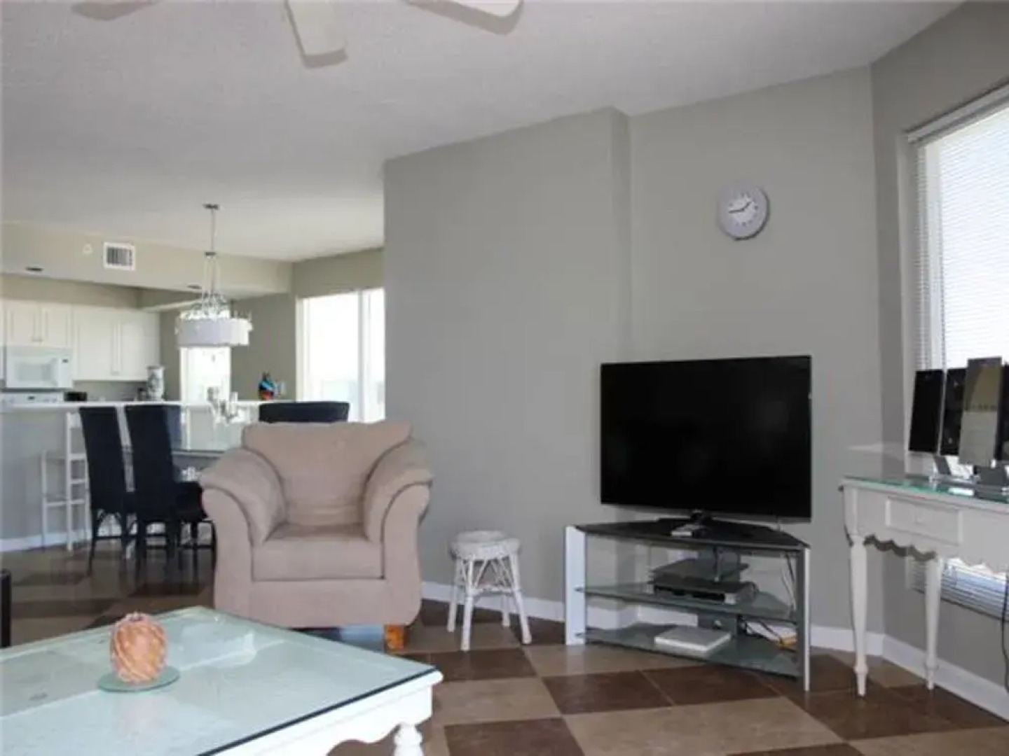 Cambridge 501 by RedAwning