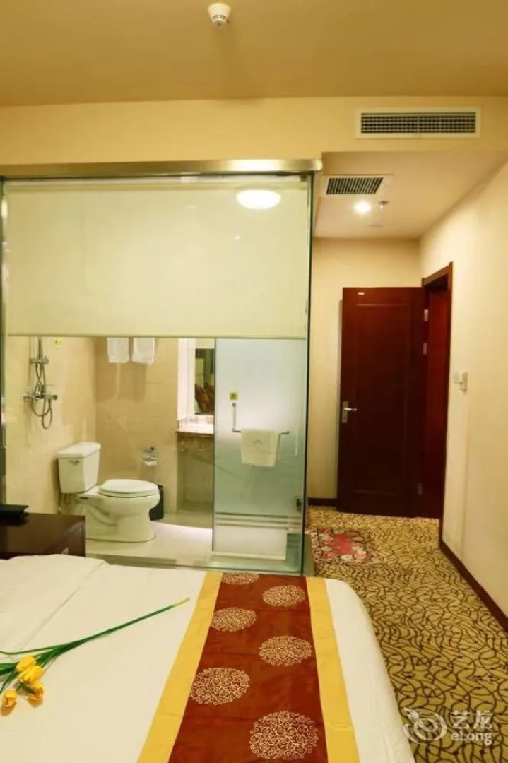 Qingdao Zhongyang Business Hotel